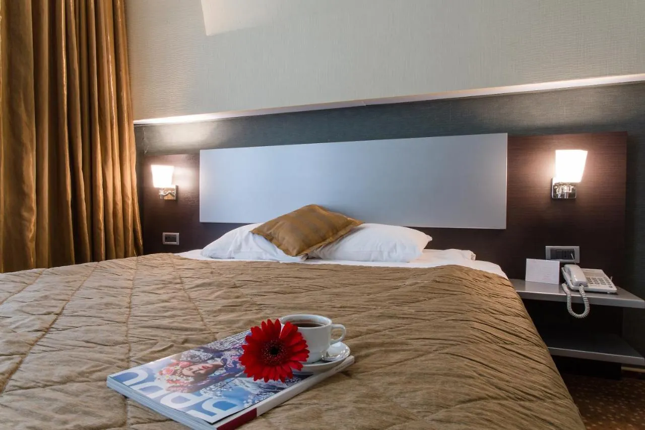 Austin Hotel Baku 3*,