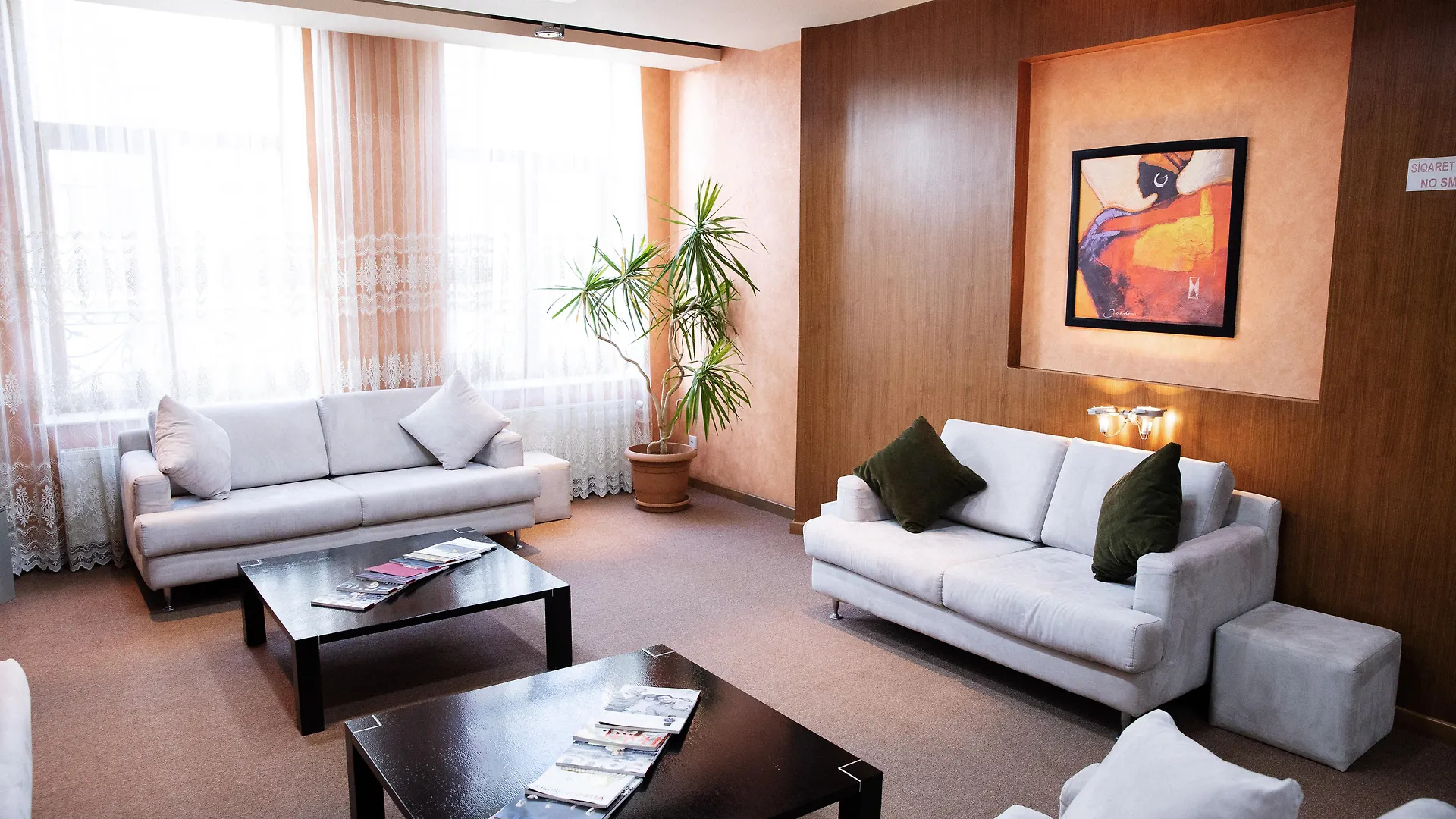 Austin Hotel Baku 3*,  Aserbaidschan